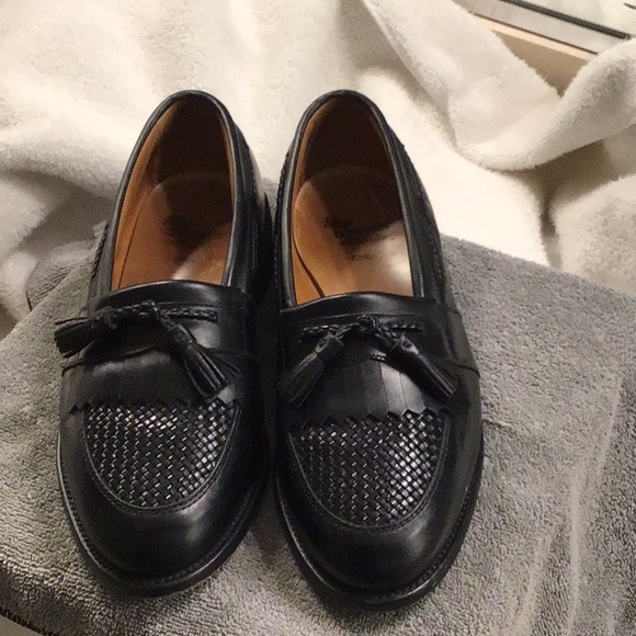 Allen Edmonds Cody 9/EEE  used conditions NO offers final markdown! - Picture 1 of 16